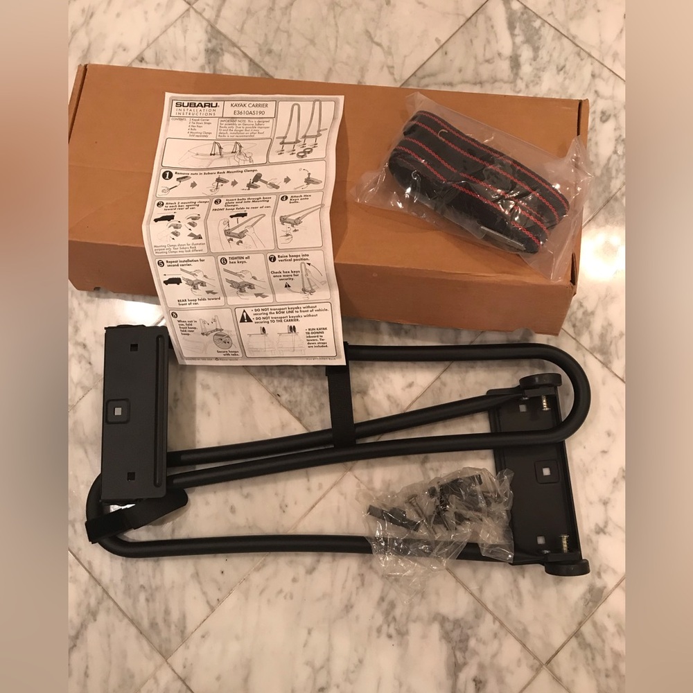 🍏🍏🍏 NWT SUBARU Kayak Carrier E3610AS190